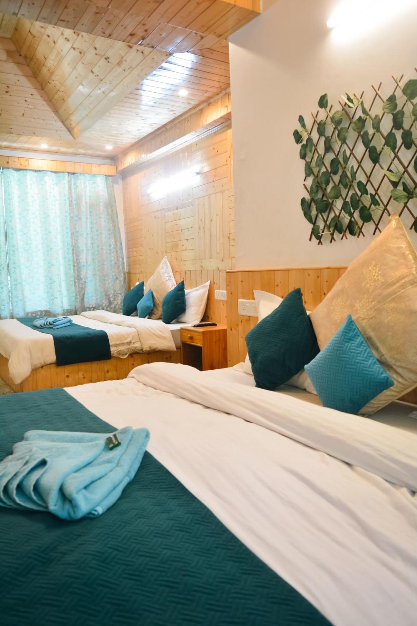 The Neelgiris Manali (Himachal Pradesh)