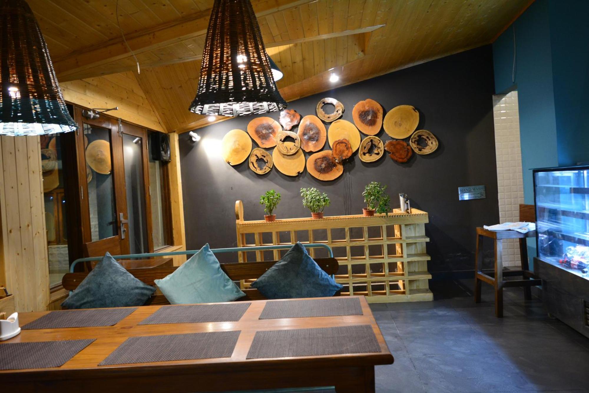 Hotel The Neelgiris